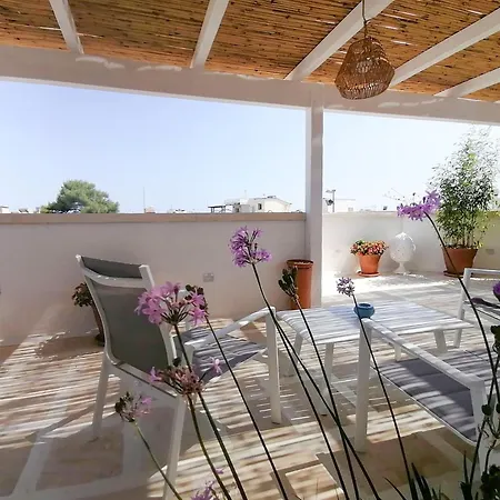 Casa Flora - Torre San Giovanni